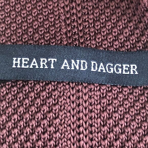 Heart And Dagger Textured Skinny Necktie - Picture 2 of 6